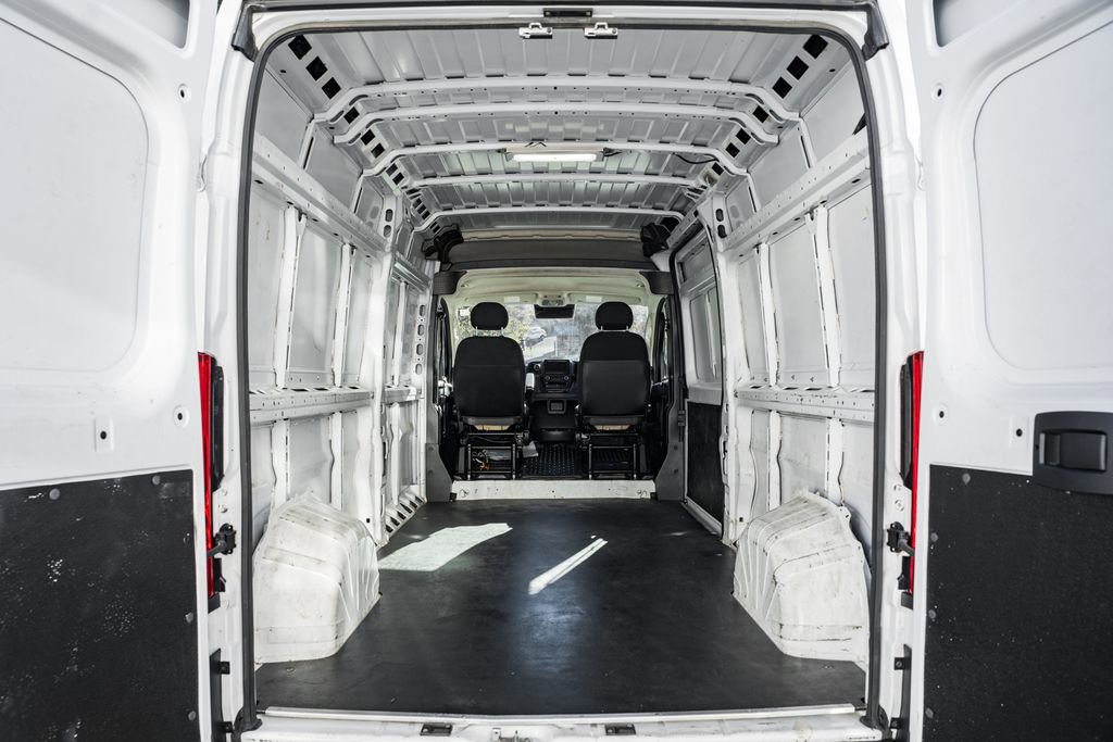 Used 2023 RAM ProMaster 2500 image 11