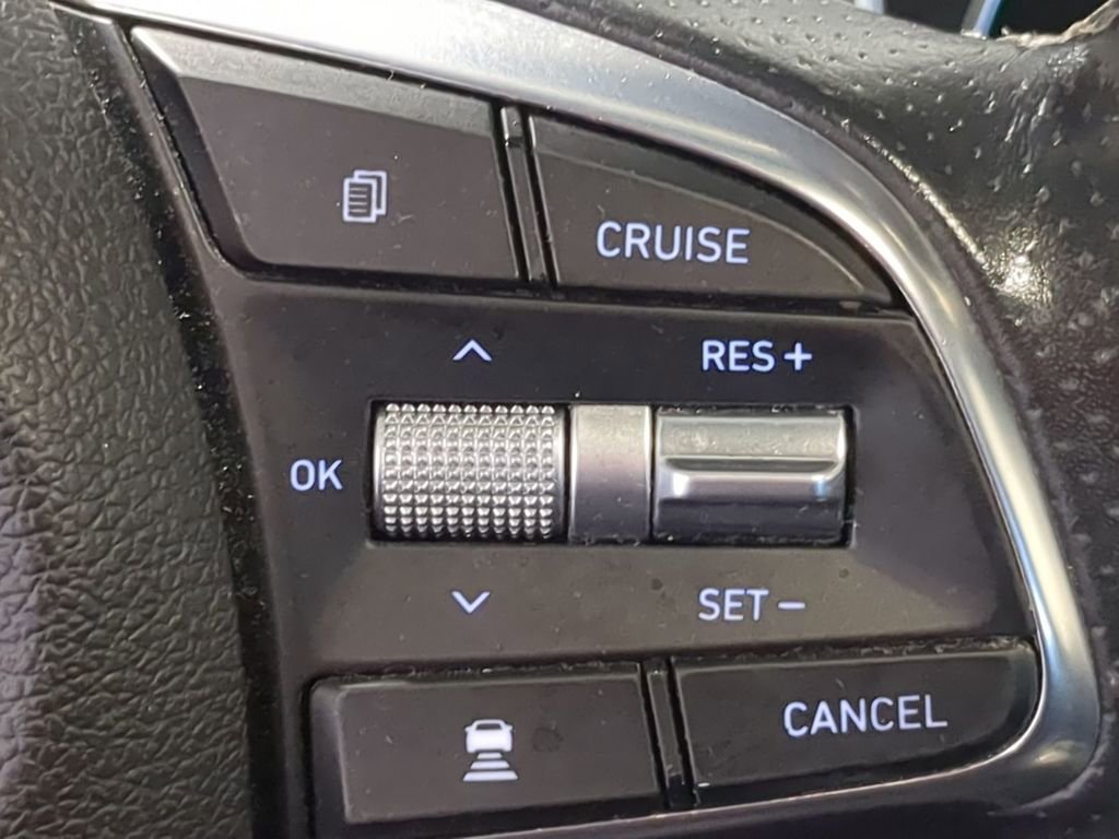 Used 2019 Genesis G70 2.0T Advanced w/ Dynamic Package image 30