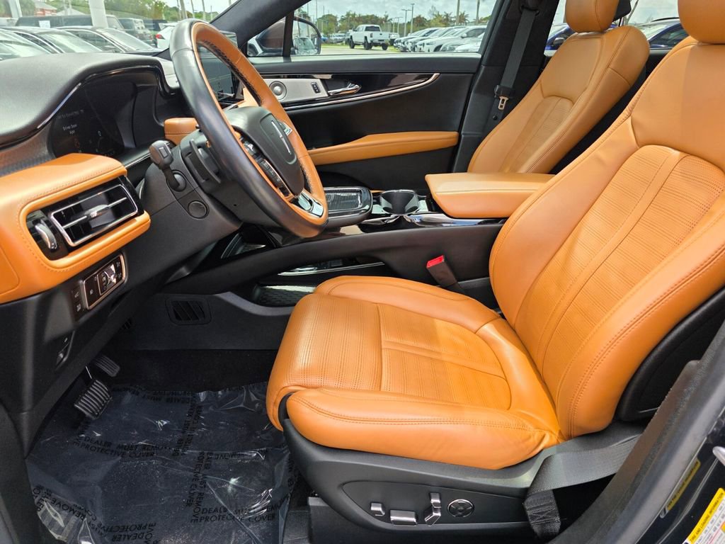 Used 2023 Lincoln Nautilus Black Label AWD/4WD image 23