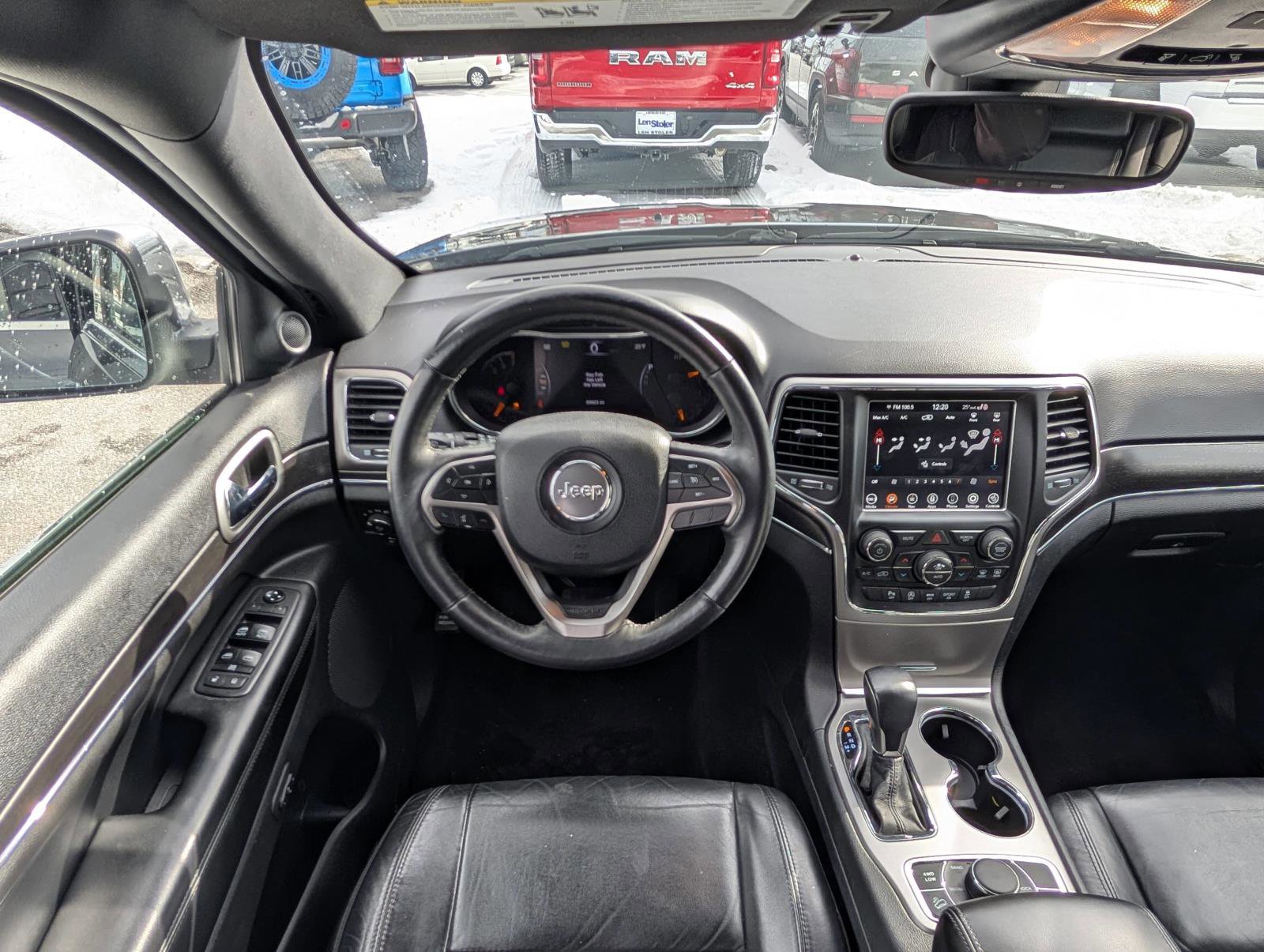 Used 2018 Jeep Grand Cherokee Limited image 15