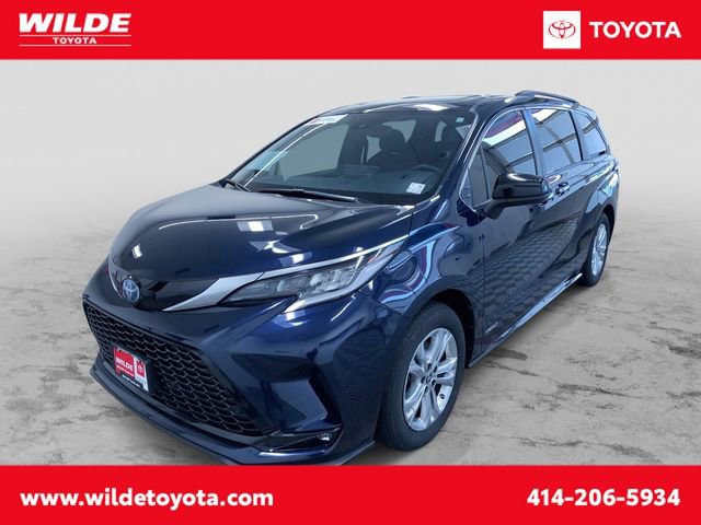 Certified 2021 Toyota Sienna XSE