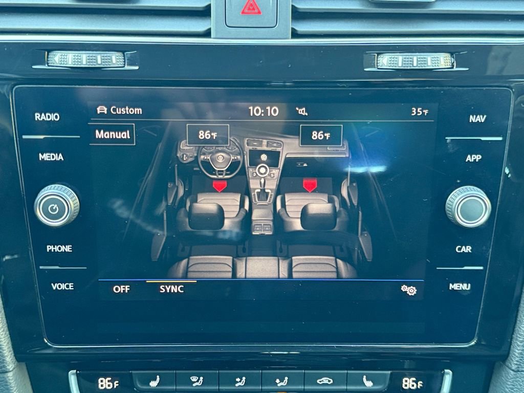 Used 2019 Volkswagen Golf R 4-Door image 16