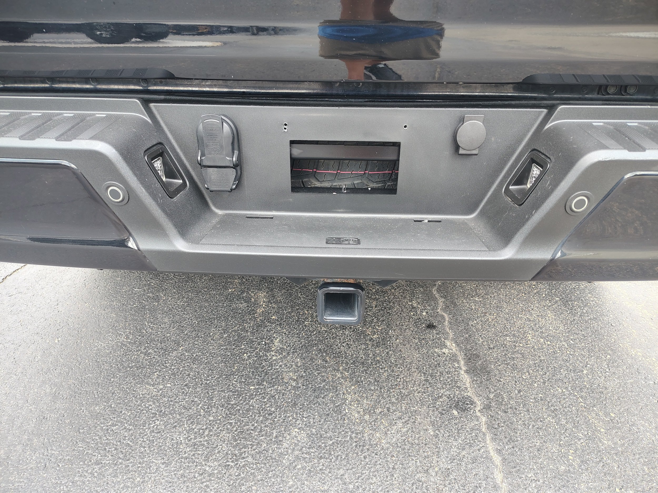 Used 2022 Ford F150 XLT w/ Equipment Group 302A High AWD/4WD image 11