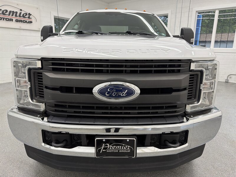 Used 2019 Ford F250 XL w/ XL Value Package AWD/4WD image 2