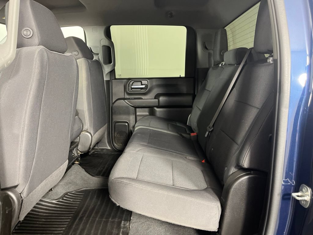 Certified 2022 Chevrolet Silverado 2500 Custom w/ Custom Value Package AWD/4WD image 17