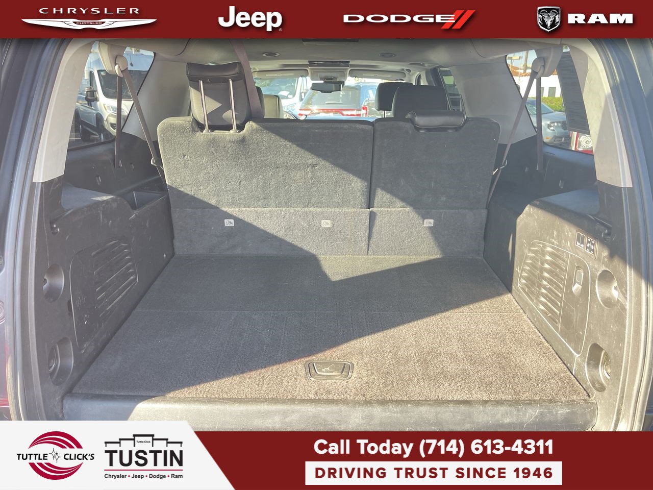 Used 2017 Chevrolet Suburban LT w/ LT Signature Package AWD/4WD image 37