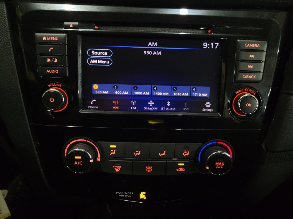 Used 2018 Nissan Rogue S AWD/4WD image 25