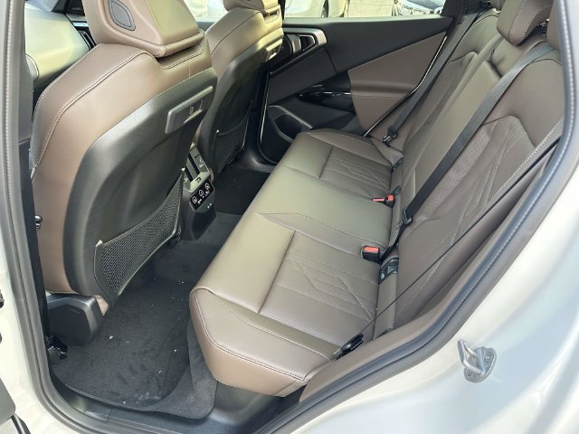 New 2026 BMW X3 xDrive30i w/ Premium Package AWD/4WD image 8