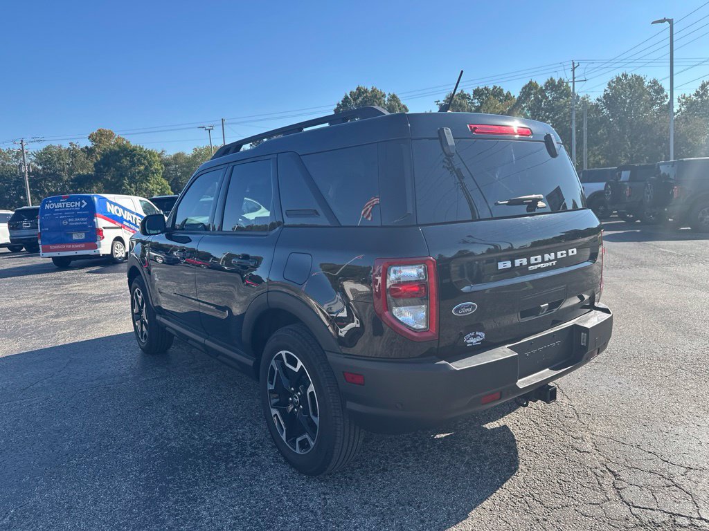 Used 2023 Ford Bronco Sport Outer Banks w/ Tech Package AWD/4WD image 5