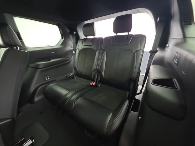 Used 2023 Jeep Grand Cherokee L Laredo image 47