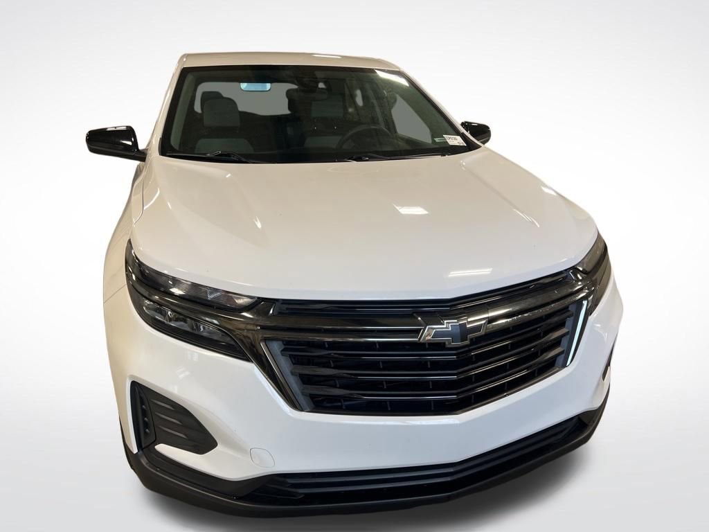 Used 2023 Chevrolet Equinox LS w/ LS Convenience Package image 7