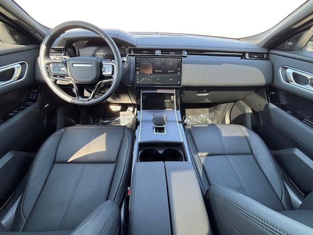 New 2026 Land Rover Range Rover Velar Dynamic SE image 13