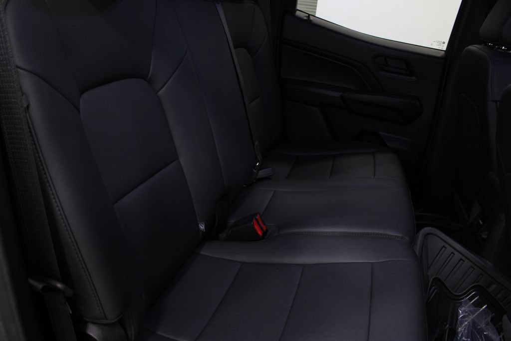Used 2026 Chevrolet Colorado Trail Boss AWD/4WD image 20