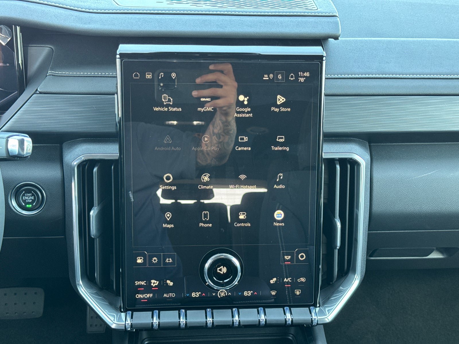 Used 2026 GMC Acadia Elevation w/ Black Edition image 24