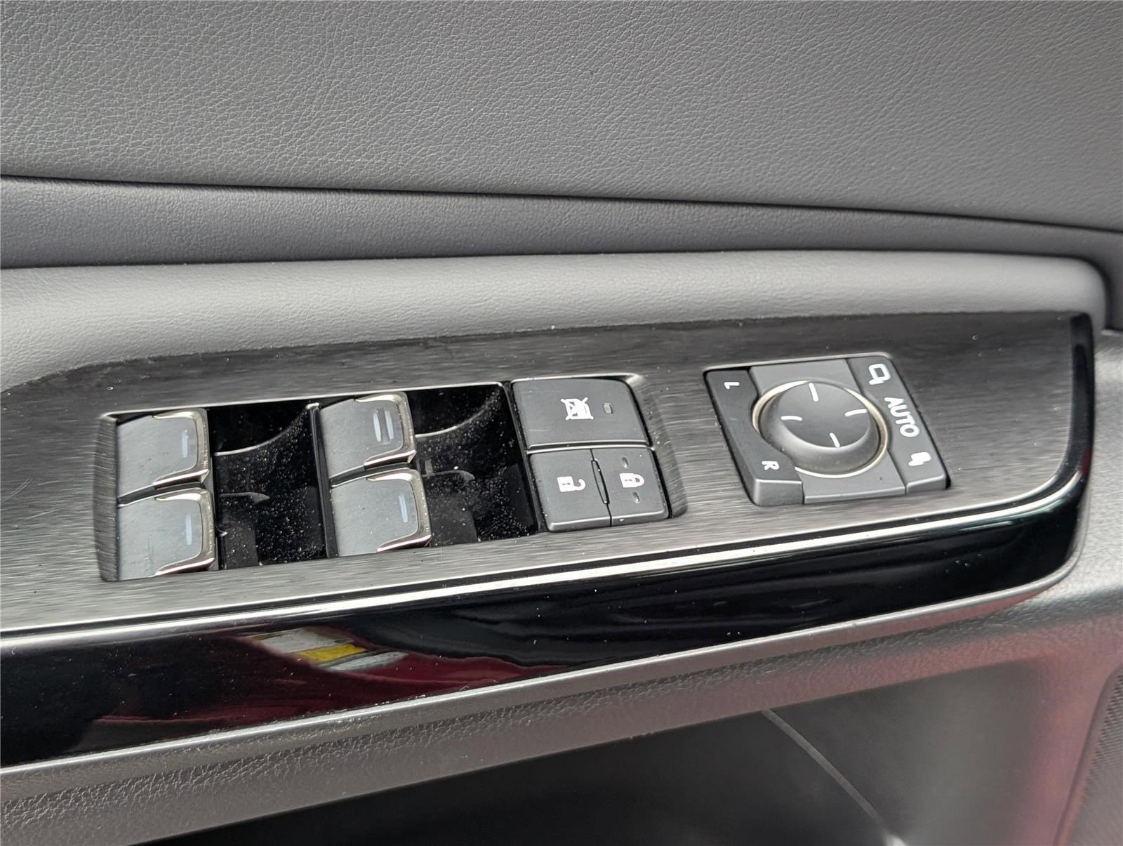 Certified 2023 Lexus ES 350 ES 350 w/ Premium Package image 19