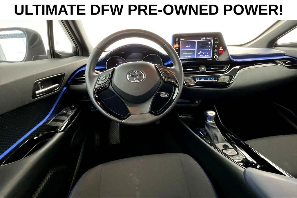 Used 2022 Toyota C-HR XLE FWD image 7