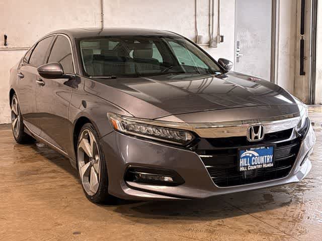 Used 2018 Honda Accord Touring image 8
