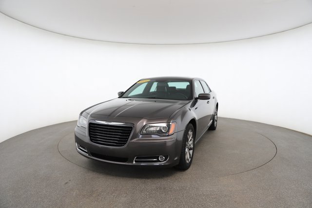 Used 2014 Chrysler 300 S image 32