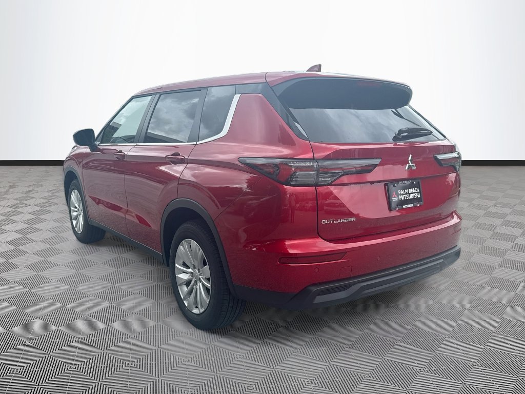 New 2026 Mitsubishi Outlander ES FWD image 7