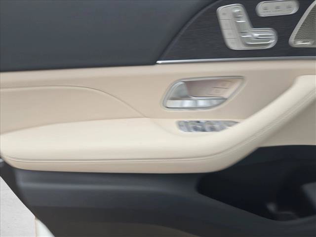New 2026 Mercedes-Benz GLS 450 4MATIC image 16