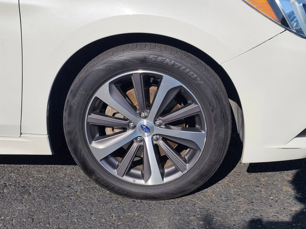 Used 2017 Subaru Legacy 3.6R Limited AWD/4WD image 9