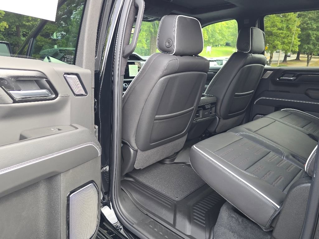 New 2026 GMC Sierra 1500 AT4X image 5
