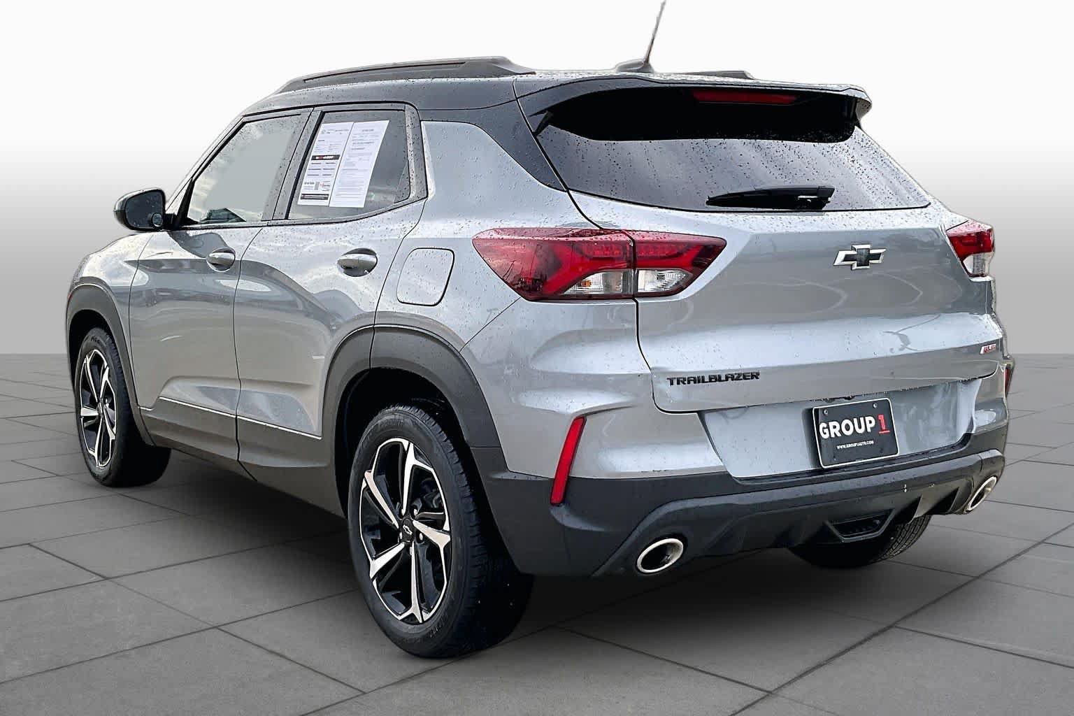 Used 2023 Chevrolet TrailBlazer RS FWD image 11