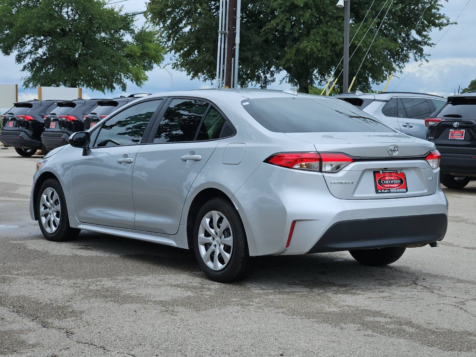Certified 2026 Toyota Corolla LE FWD image 3
