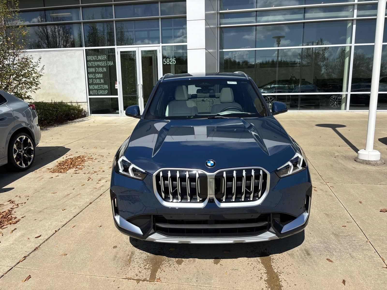 Used 2026 BMW X1 xDrive28i w/ Technology Package AWD/4WD image 2