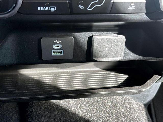 Used 2025 Ford F250 XLT w/ 360-Degree Camera Package image 28