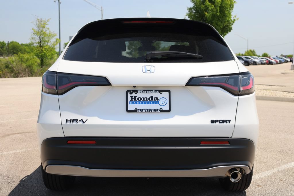 New 2027 Honda HR-V Sport image 5