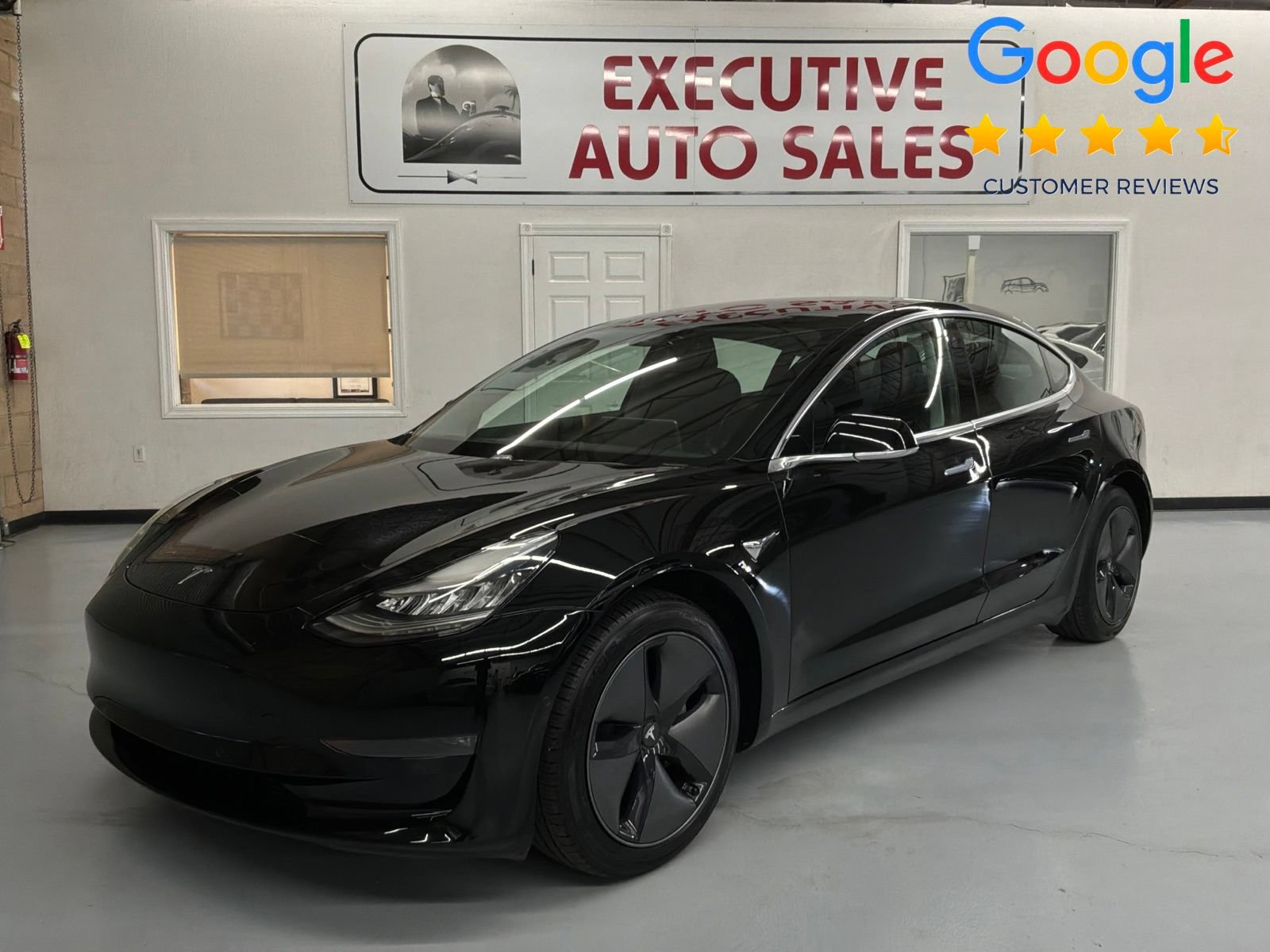 Used 2018 Tesla Model 3 Mid Range RWD image 1