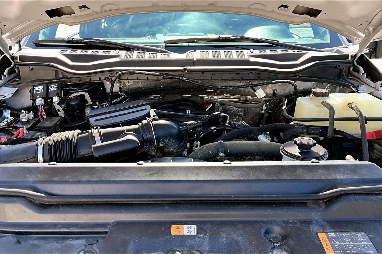 Used 2022 Ford F250 Platinum w/ Tremor Off-Road Package AWD/4WD image 36