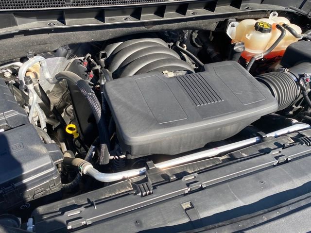 Used 2023 GMC Yukon SLT w/ SLT Premium Package image 24