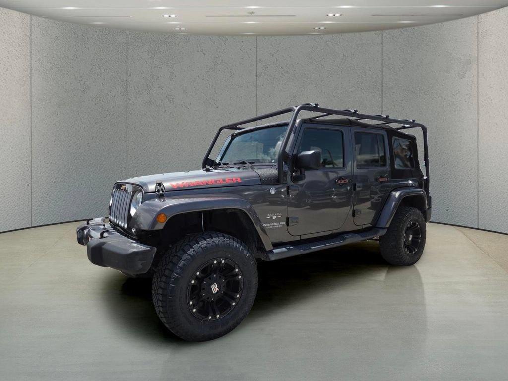 Used 2017 Jeep Wrangler Unlimited Sahara w/ Connectivity Group AWD/4WD image 11