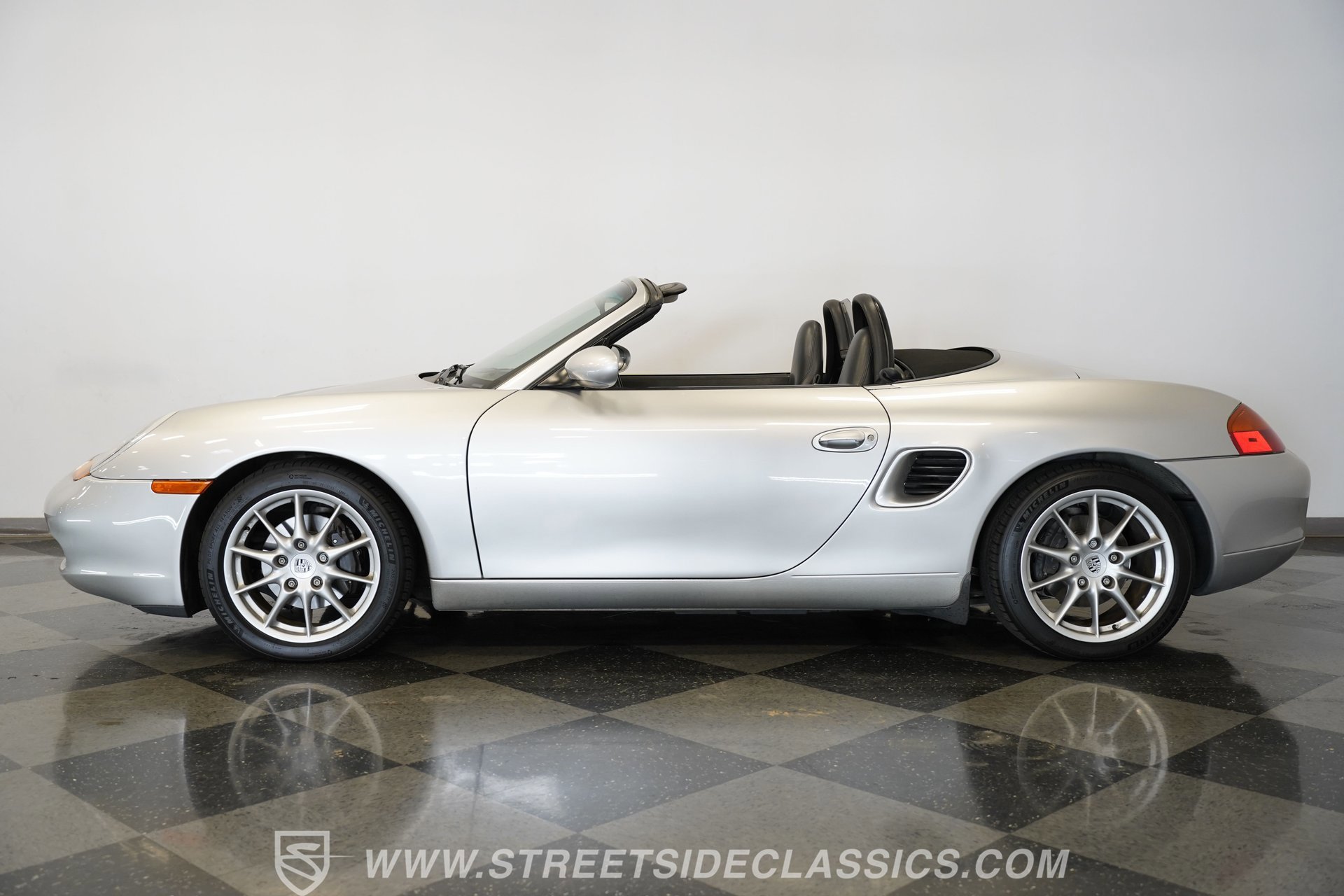 Used 1997 Porsche Boxster image 2