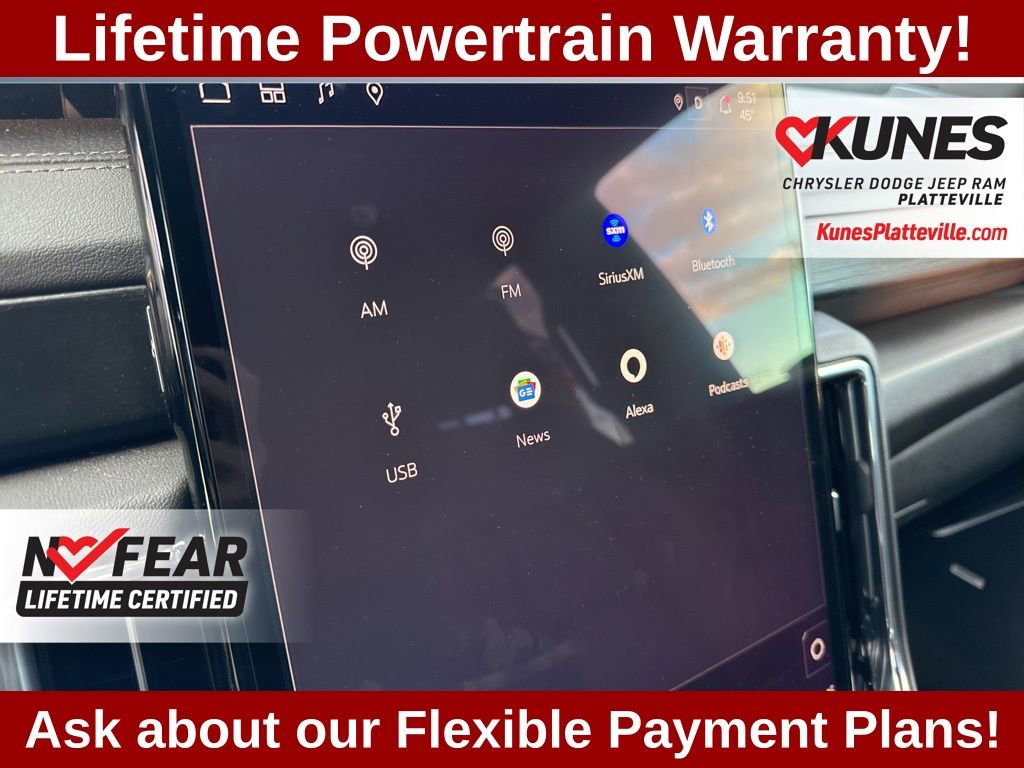 Used 2025 GMC Yukon XL Denali AWD/4WD image 21
