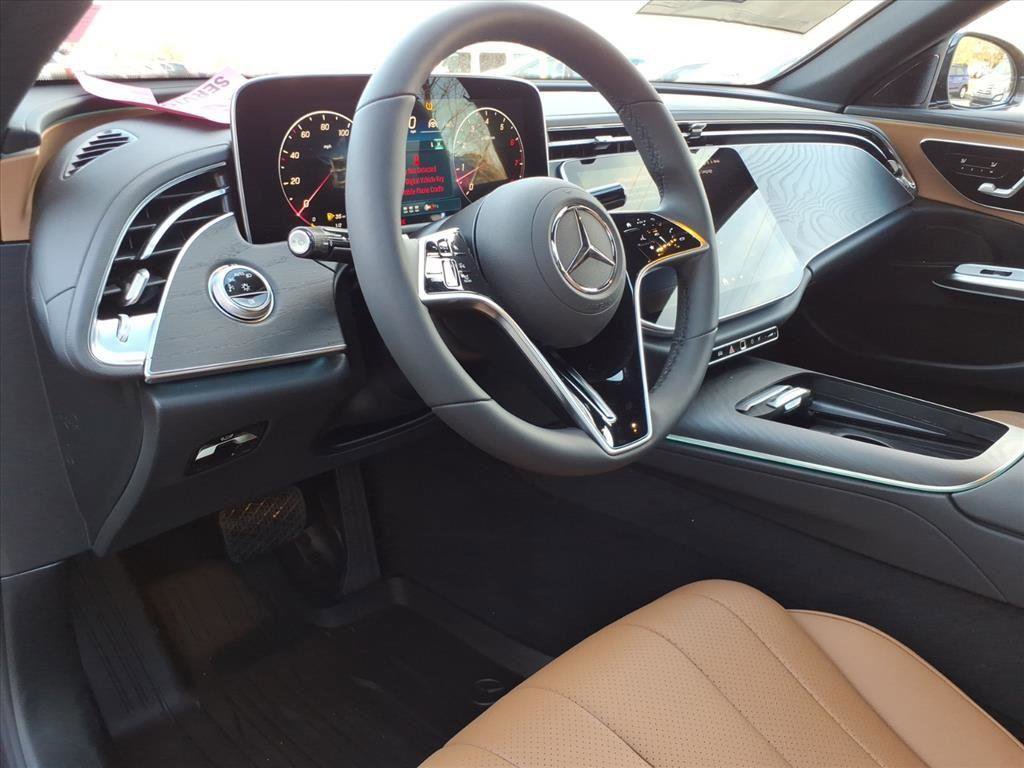 New 2026 Mercedes-Benz E 350 4MATIC Sedan image 8