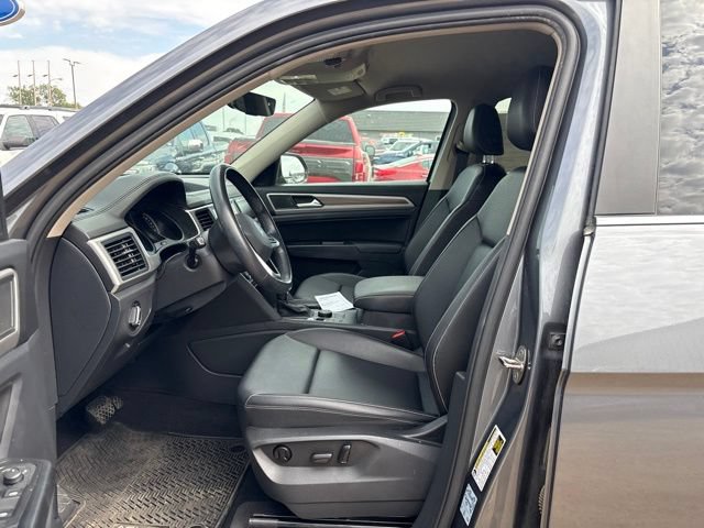 Used 2021 Volkswagen Atlas SE AWD/4WD image 2