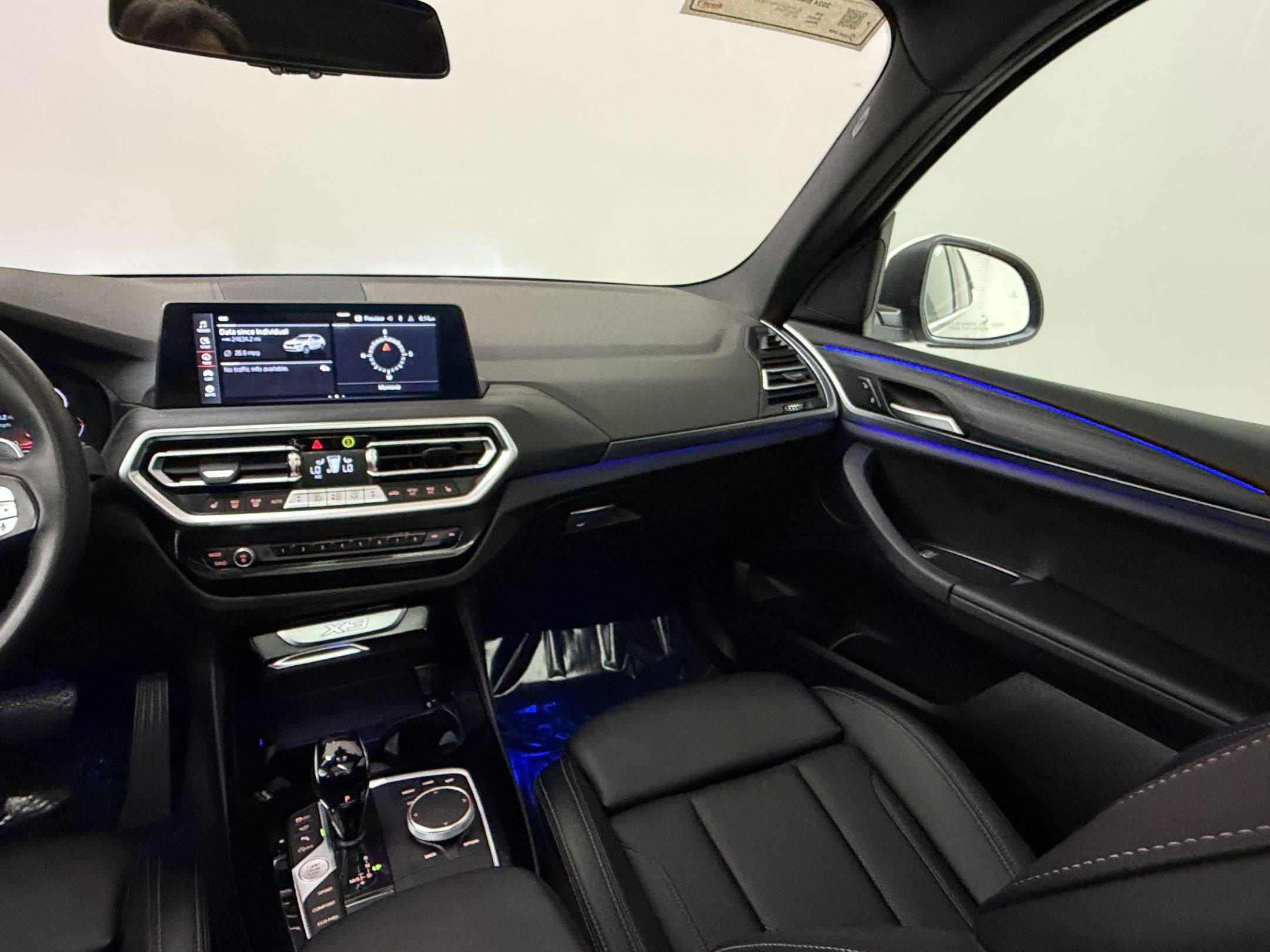 Used 2024 BMW X3 sDrive30i w/ Convenience Package RWD image 30