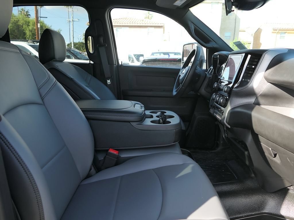 New 2026 RAM 4500 Tradesman w/ Chrome Appearance Group AWD/4WD image 25