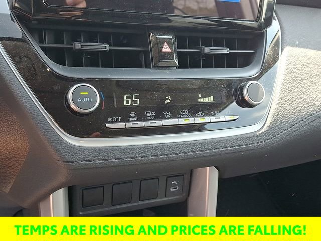 Certified 2024 Toyota Corolla Cross LE w/ Moonroof Package image 17