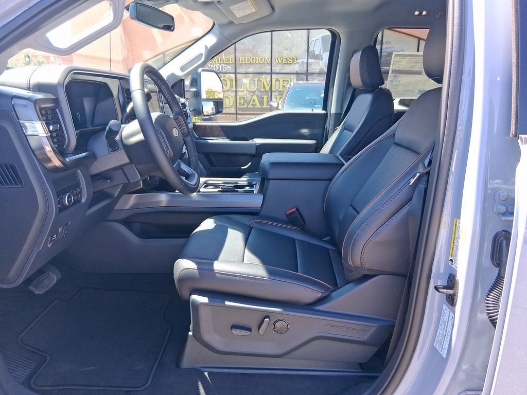 New 2026 Ford F450 Lariat w/ Lariat Premium Package AWD/4WD image 9