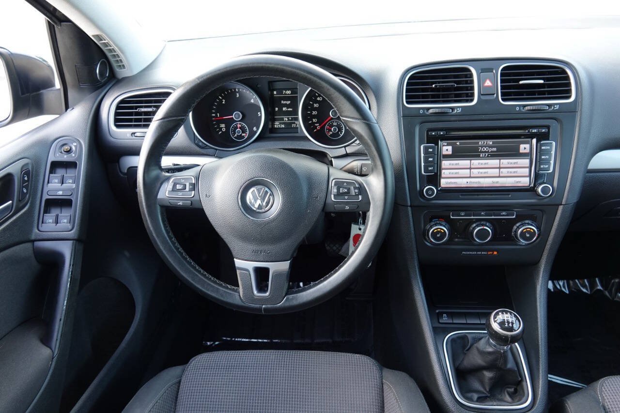 Used 2011 Volkswagen Golf TDI w/ Cold Weather Pkg FWD image 69