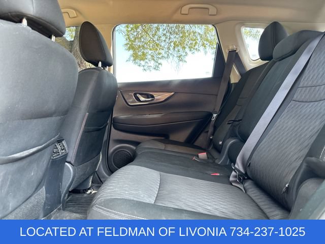 Used 2018 Nissan Rogue S AWD/4WD image 22