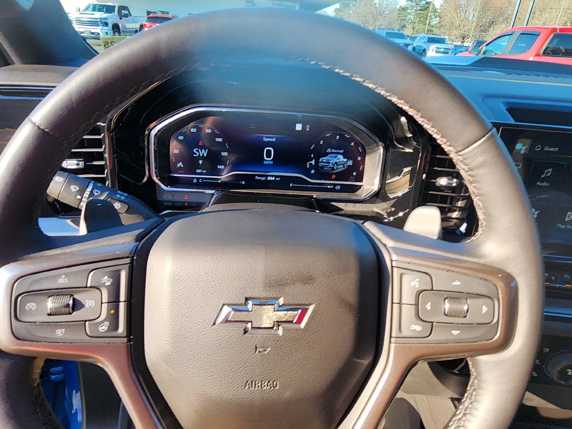 Used 2022 Chevrolet Silverado 1500 ZR2 w/ Technology Package image 20