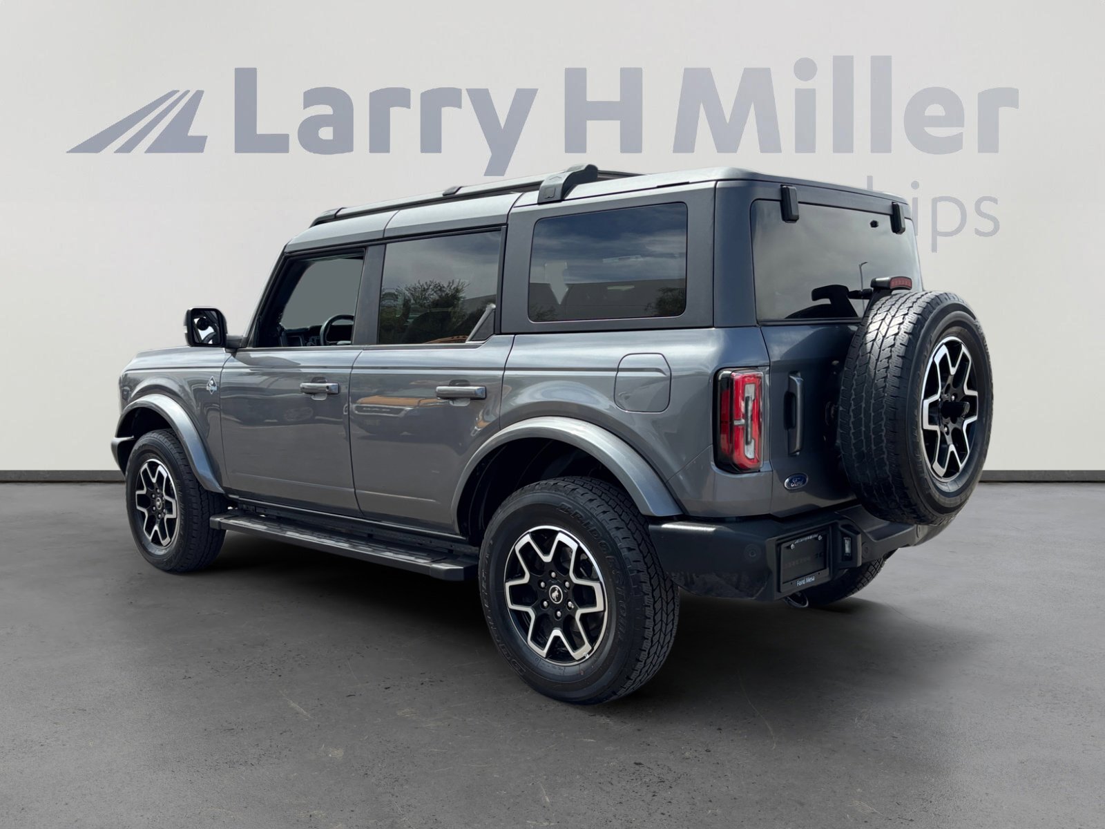 Certified 2023 Ford Bronco Outer Banks image 3