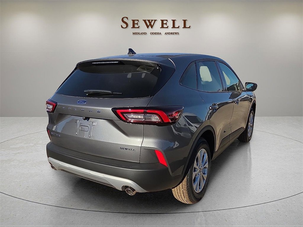 New 2026 Ford Escape Active image 4