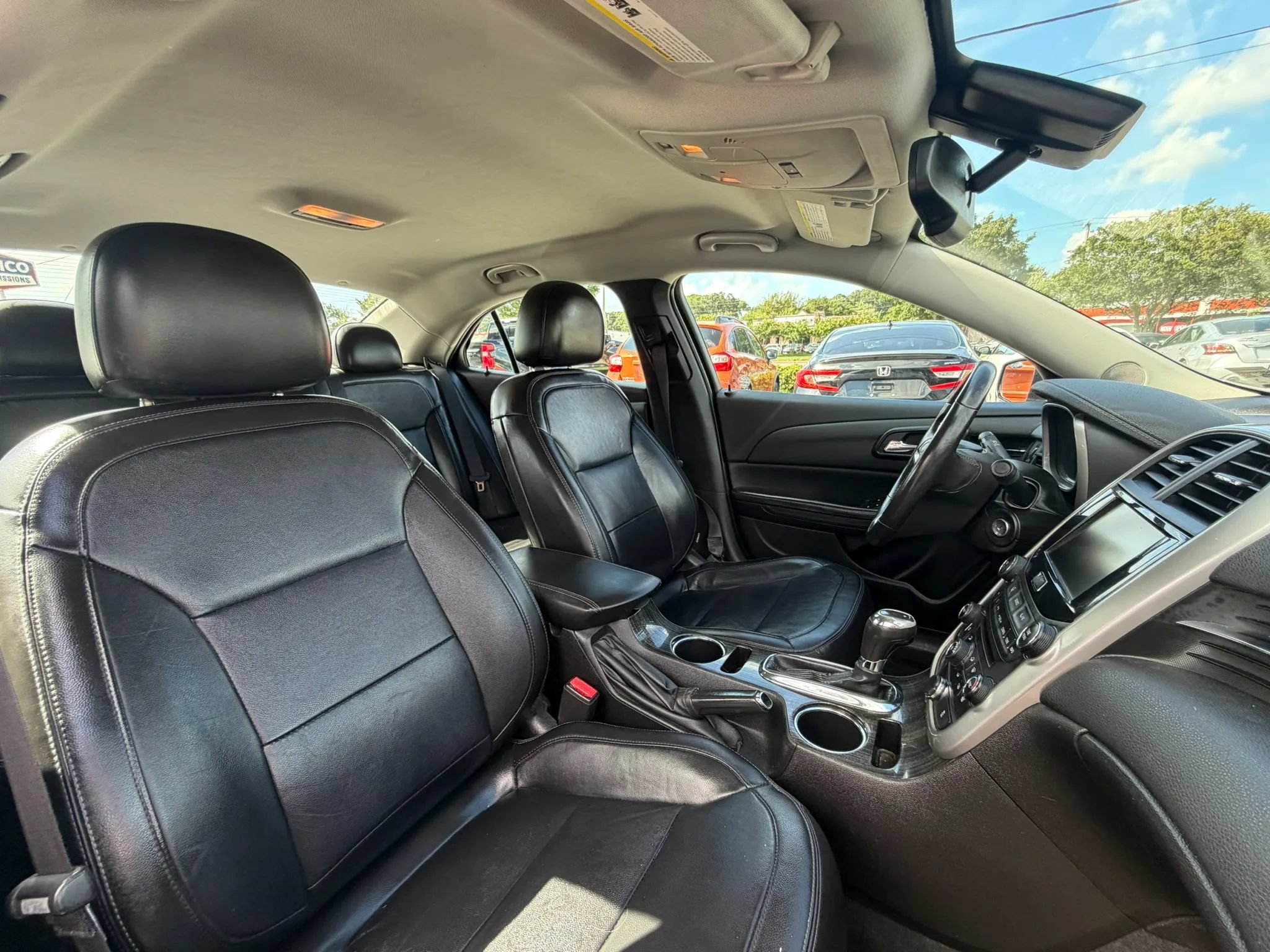 Used 2016 Chevrolet Malibu LTZ FWD image 21