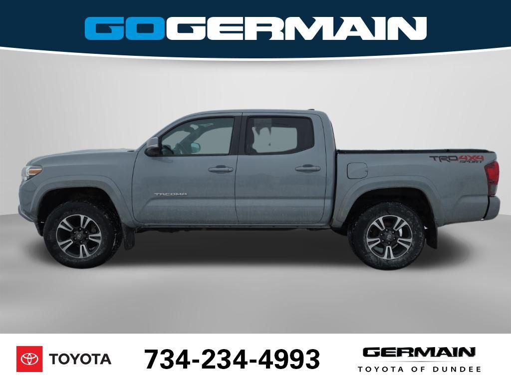 Used 2019 Toyota Tacoma TRD Sport image 11